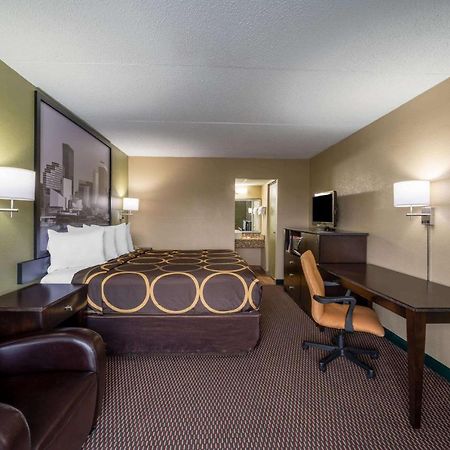 Super 8 By Wyndham Perrysburg-Toledo Ξενοδοχείο Εξωτερικό φωτογραφία