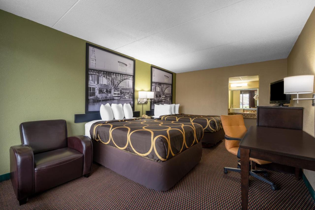 Super 8 By Wyndham Perrysburg-Toledo Ξενοδοχείο Εξωτερικό φωτογραφία
