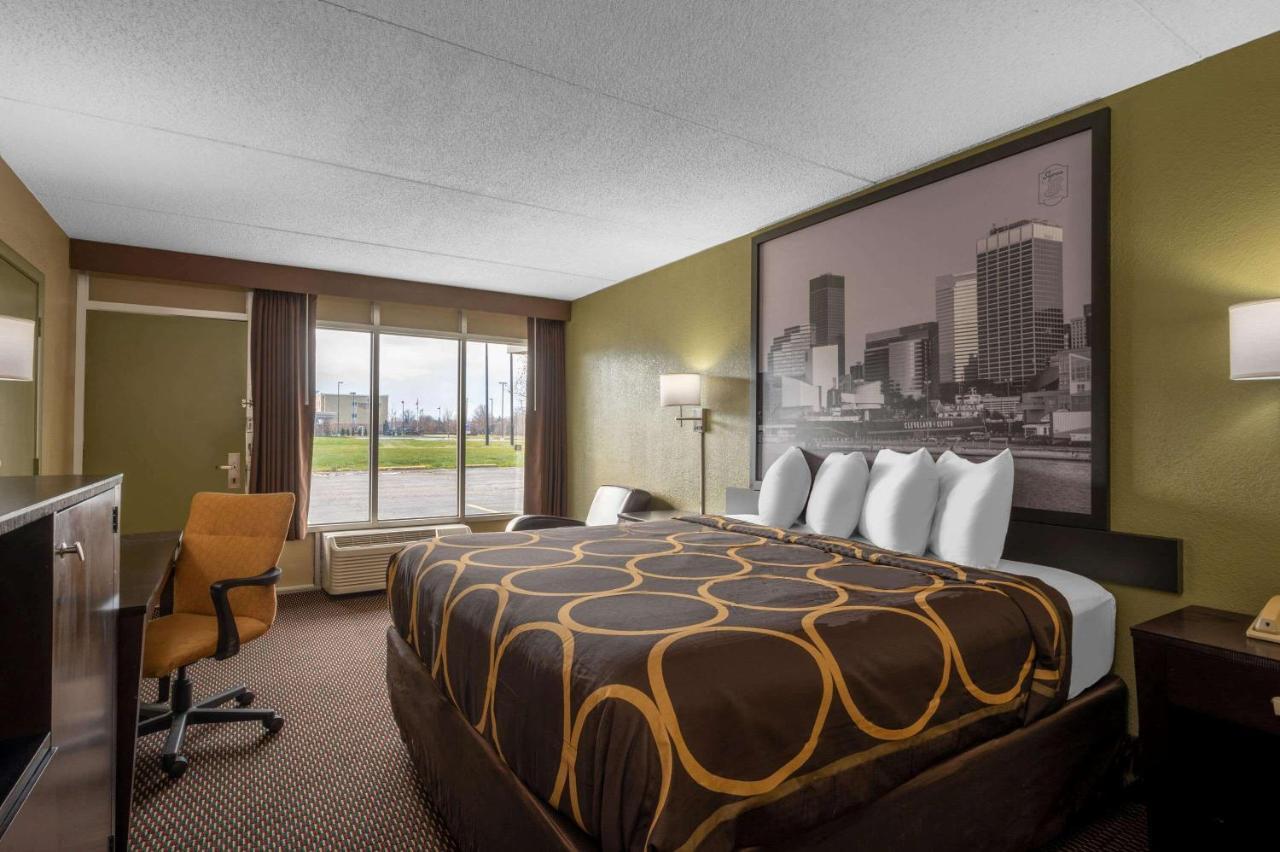 Super 8 By Wyndham Perrysburg-Toledo Ξενοδοχείο Εξωτερικό φωτογραφία