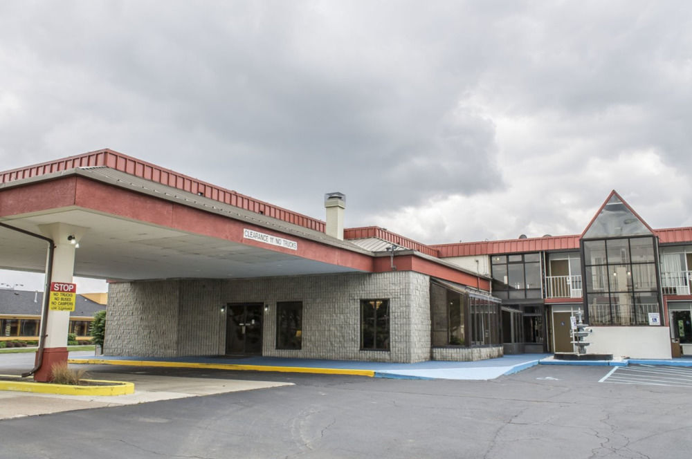 Super 8 By Wyndham Perrysburg-Toledo Ξενοδοχείο Εξωτερικό φωτογραφία